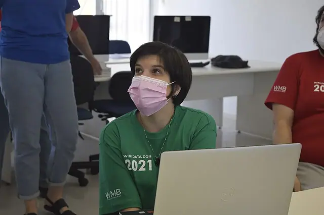 Ofis ve ekip çalışması — temsili fotoğraf