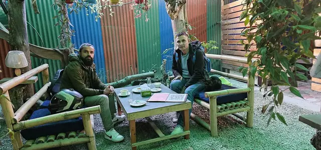 Ofis ve ekip çalışması — temsili fotoğraf
