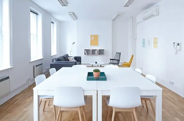 Ofis ve ekip çalışması — temsili fotoğraf