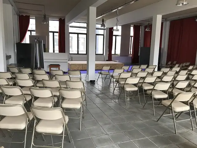 Ofis ve ekip çalışması — temsili fotoğraf