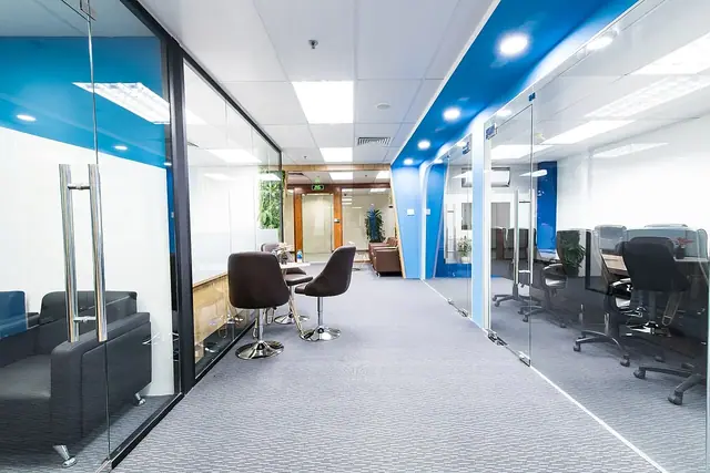 Ofis ve ekip çalışması — temsili fotoğraf