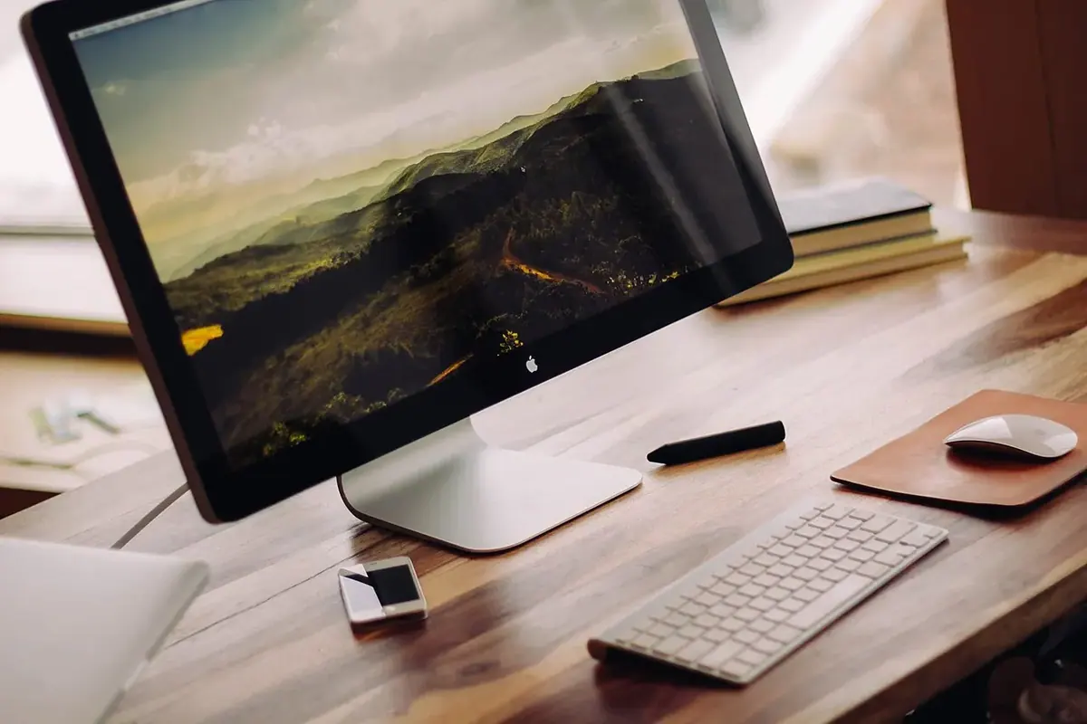 Ofis ve toplantı alanı — temsili fotoğraf