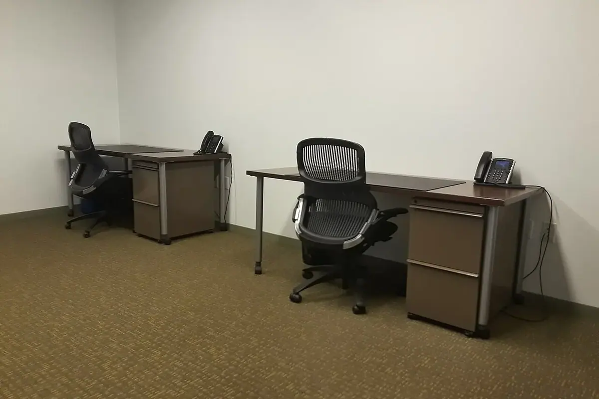 Ofis ve toplantı alanı — temsili fotoğraf