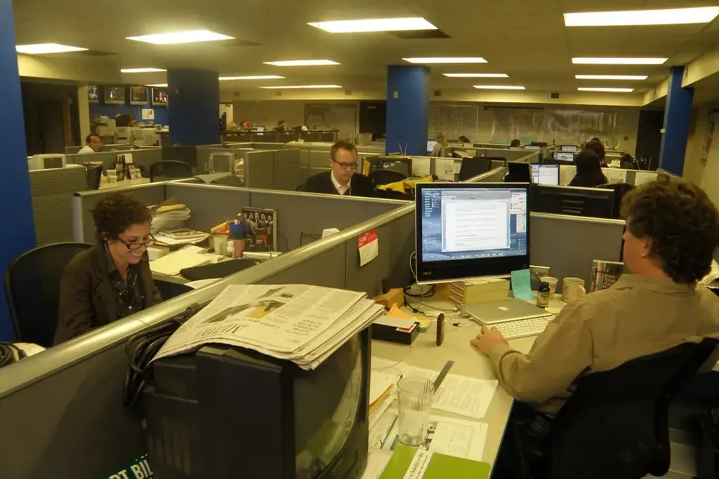 Ofis ve toplantı alanı — temsili fotoğraf