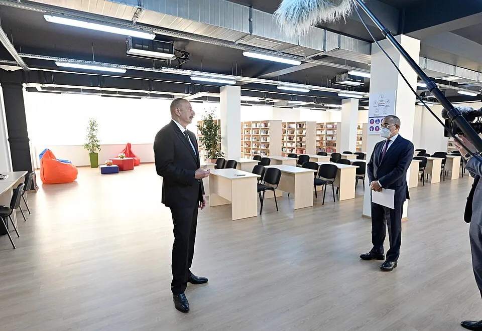 Ofis ve ortak çalışma ortamından bir görünüm