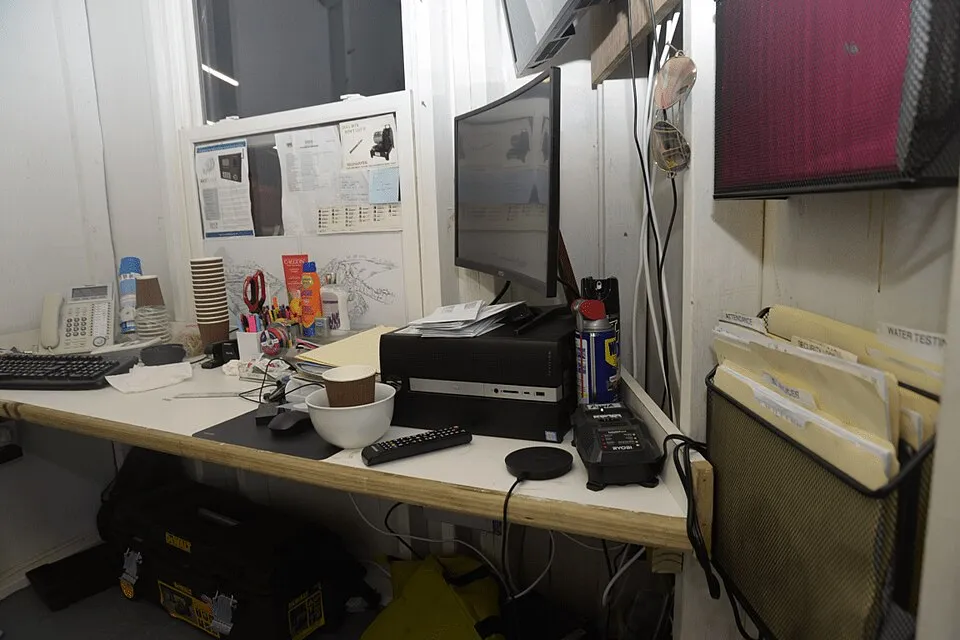 Ofis ve ortak çalışma ortamından bir görünüm