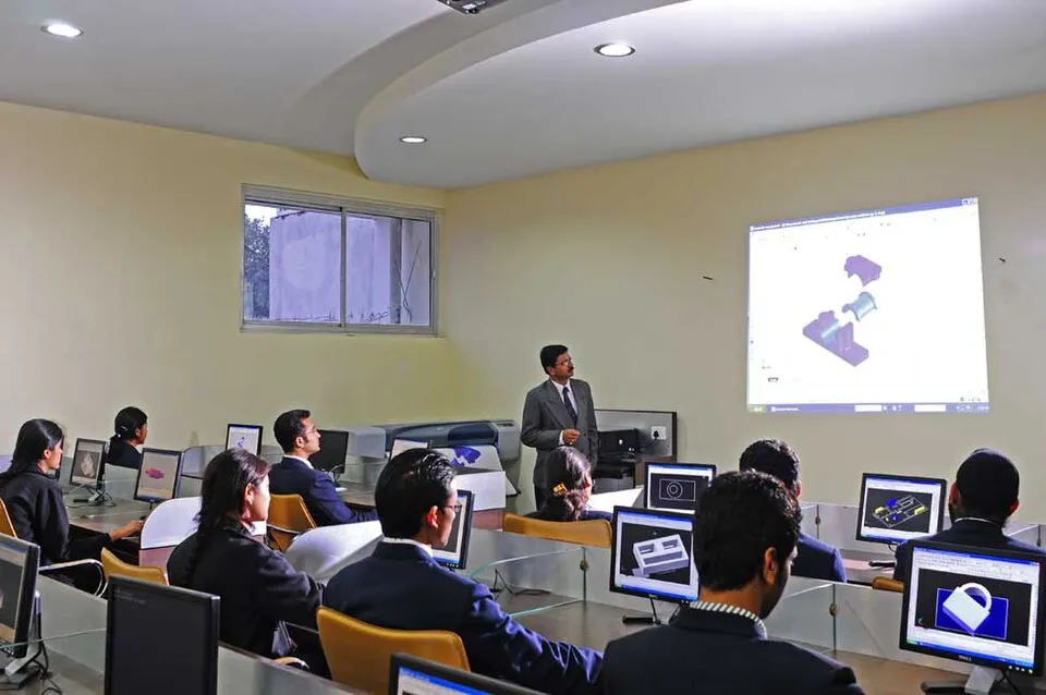 Ofis ve ortak çalışma ortamından bir görünüm