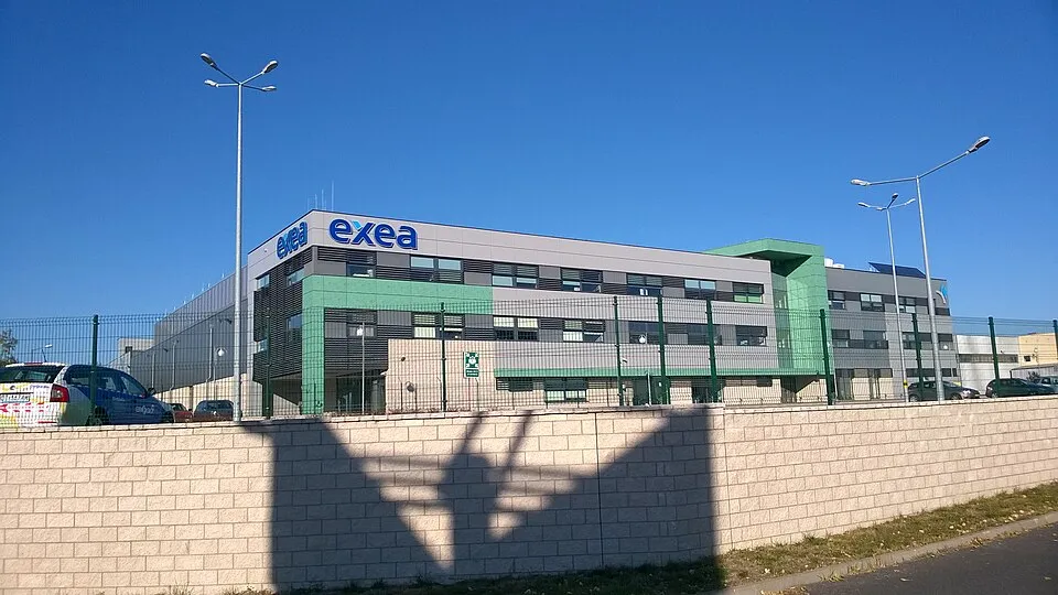 Teknoloji ve bilgisayar çalışma ortamından bir görünüm