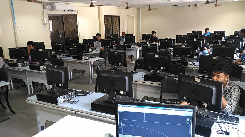 Ofis ve ortak çalışma ortamından bir görünüm